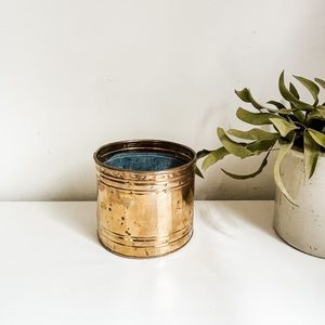 Brass planter